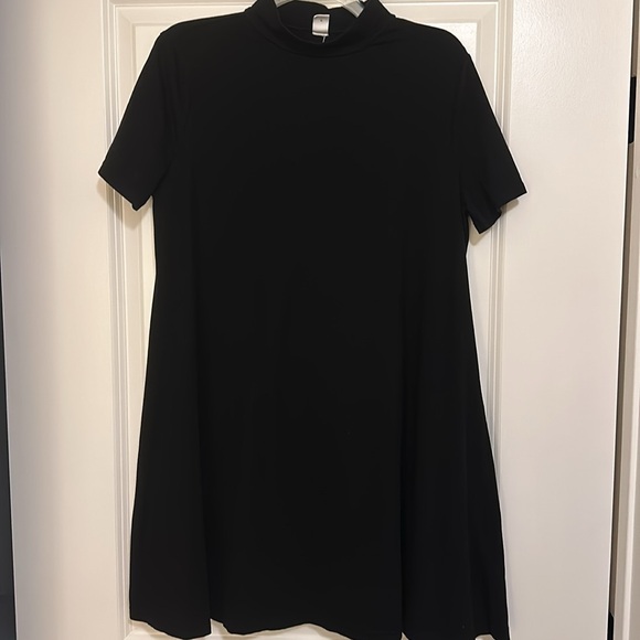 Milumia Women’s Casual Mock Neck T Shirt Dress Short Sleeve Loose Swing Dress - Picture 6 of 8